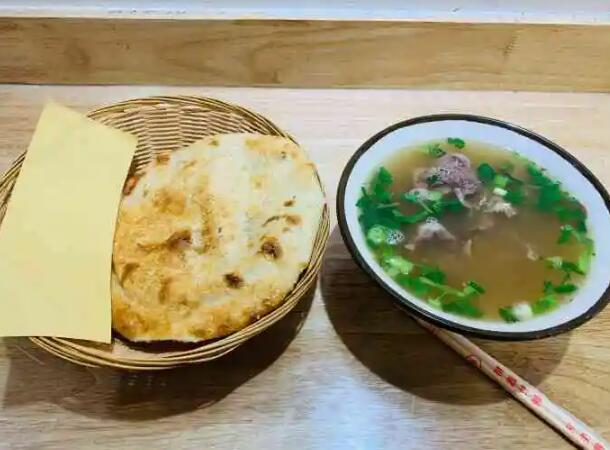 焦庄烧饼牛肉汤