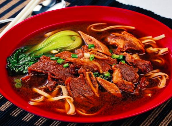 汤姥爷跷脚牛肉面
